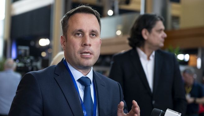 Dömötör Csaba